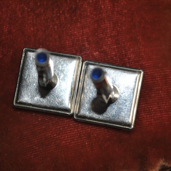 Vintage Krementz Silver-tone Cufflinks with Blue Stones - Picture 4 of 7